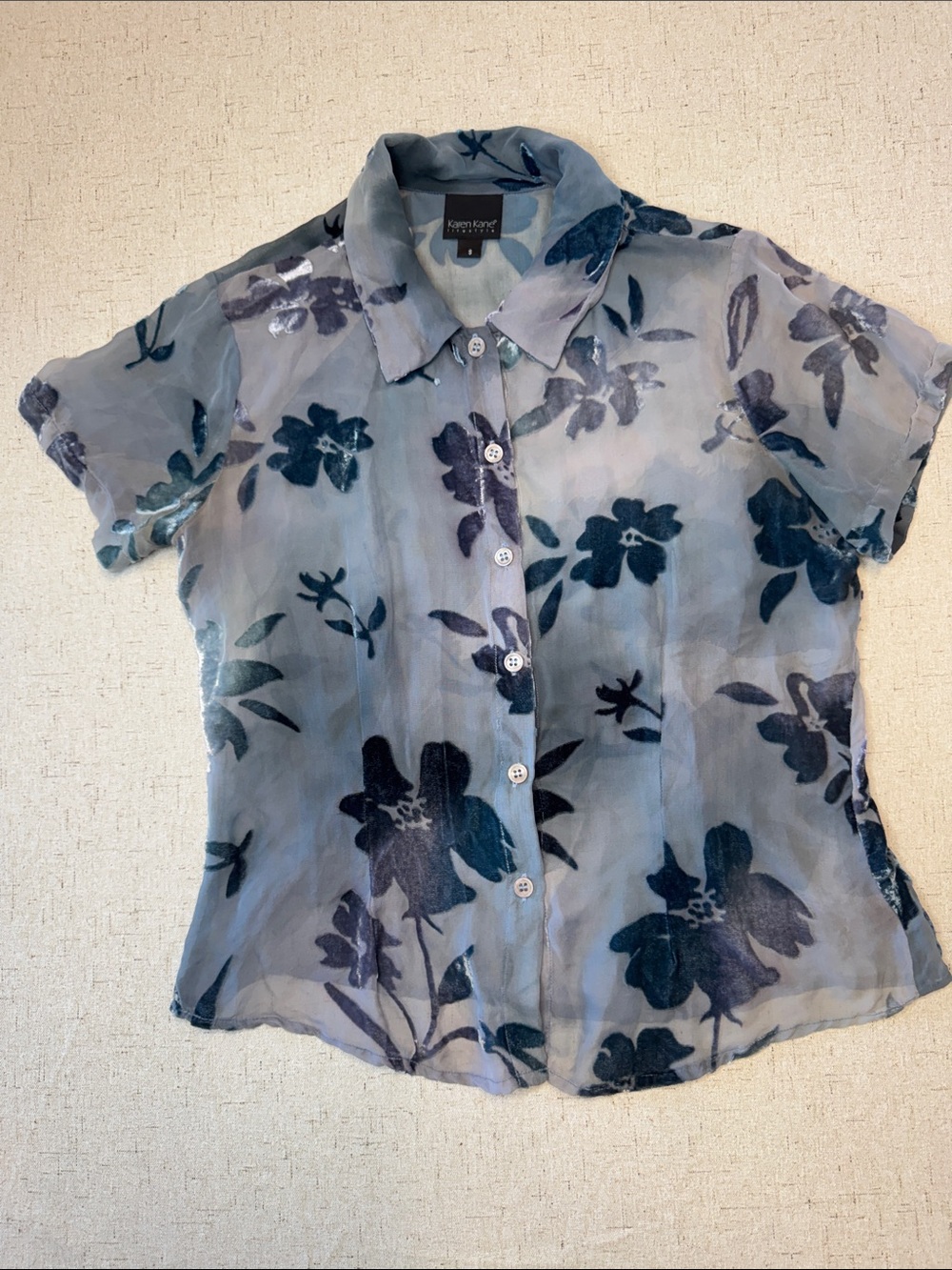 Karen Kane Sheer Blue Floral Velvet-Print Button-Down Blouse N0740